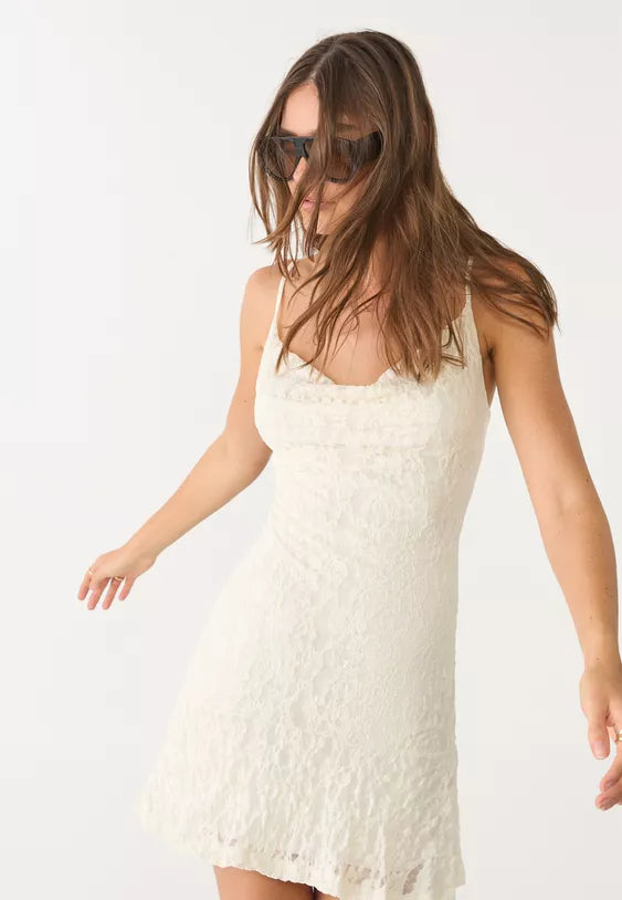 Lacie Mini Dress – Soft Lace Charm