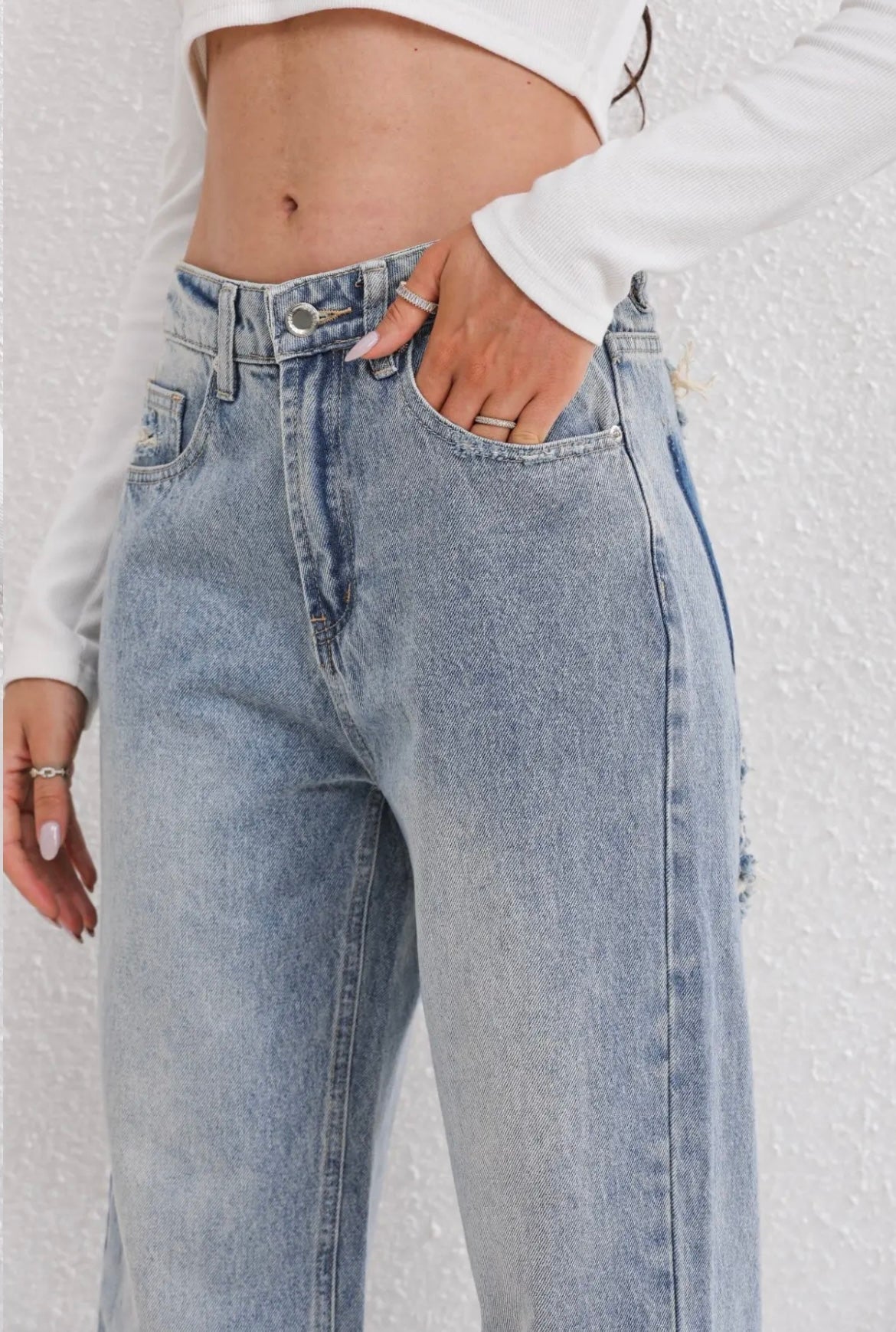 Olivia | Women’s Vintage Ripped Jeans